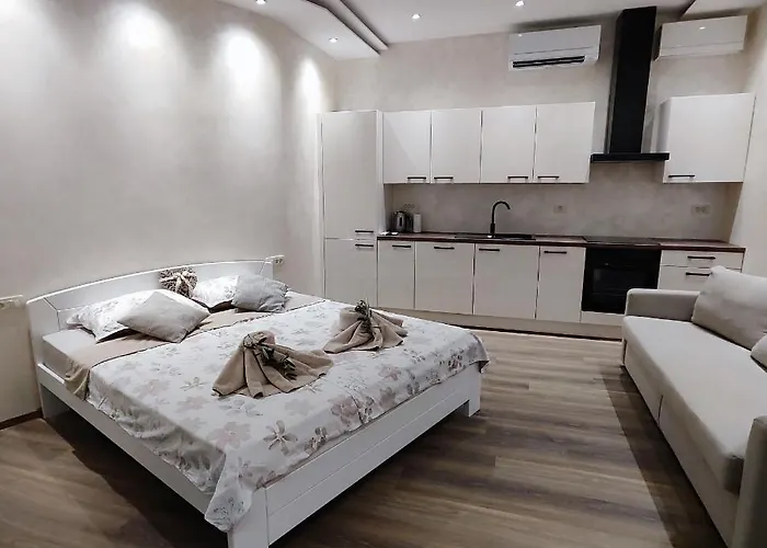 Apartma Veneziano Rose